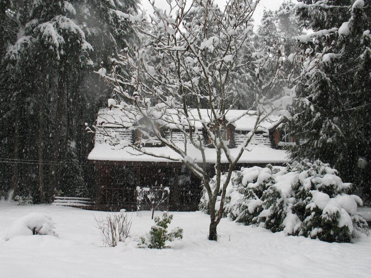 Cedar Song B&B Parksville Bagian luar foto