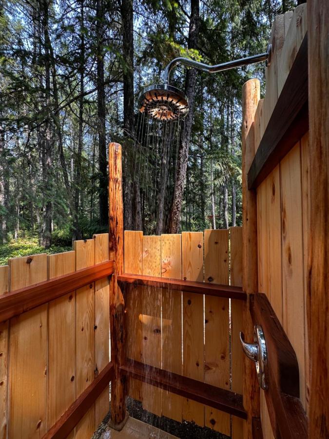 Cedar Song B&B Parksville Bagian luar foto