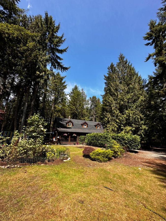 Cedar Song B&B Parksville Bagian luar foto