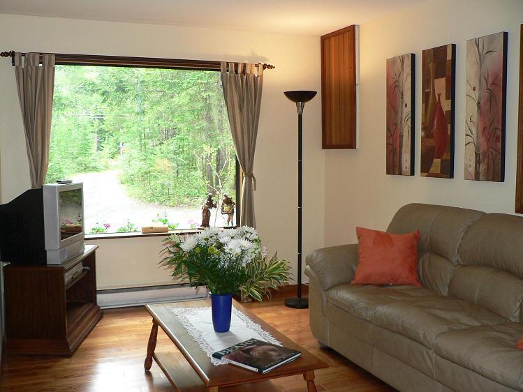 Cedar Song B&B Parksville Ruang foto