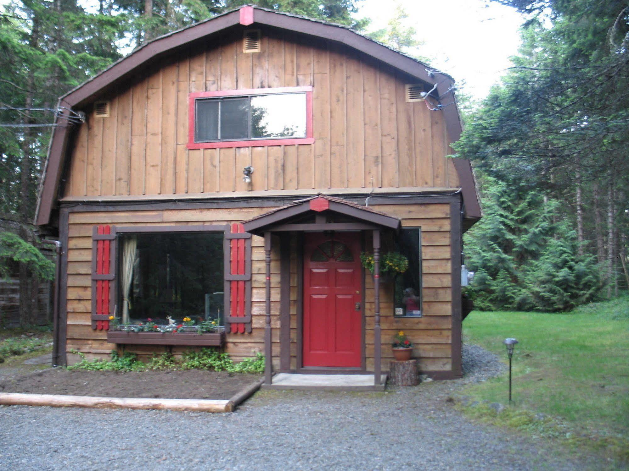 Cedar Song B&B Parksville Bagian luar foto