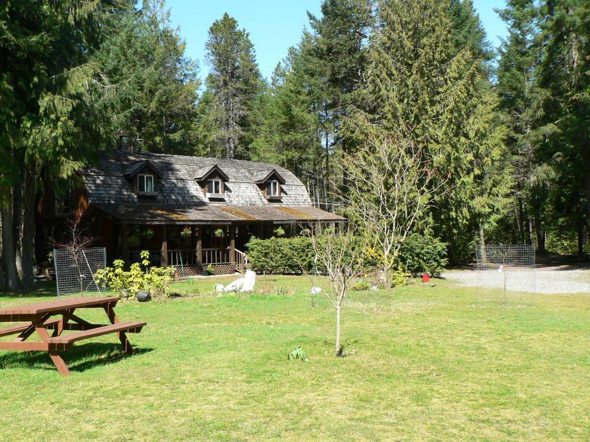 Cedar Song B&B Parksville Bagian luar foto